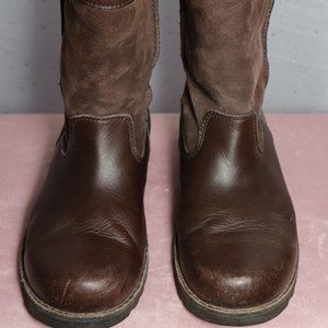 UGG Riverton Boots